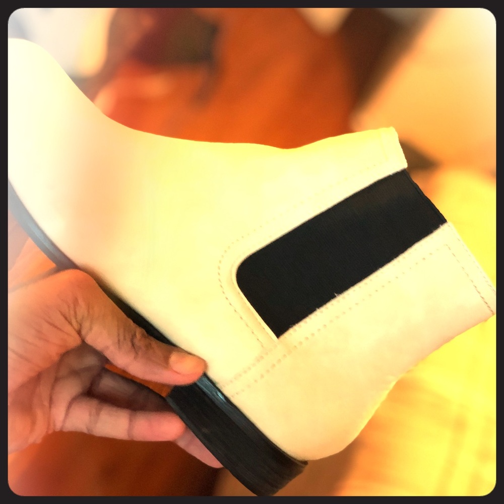 Chelsea boots